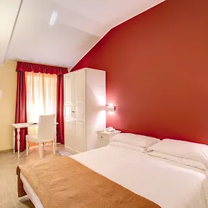 Floor Navona 2*, Roma Italia