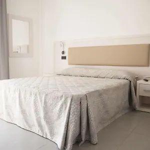 Albachiara 3*, Rimini Italia